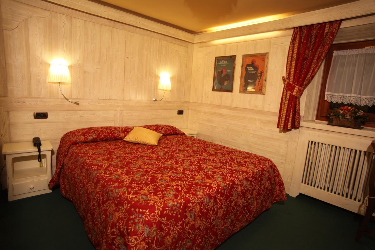 Hotel Fosson Breuil-Cervinia Exteriör bild